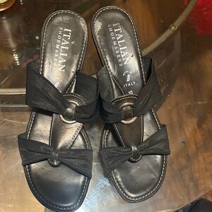Italian Shoemakers Black Bow Sandals